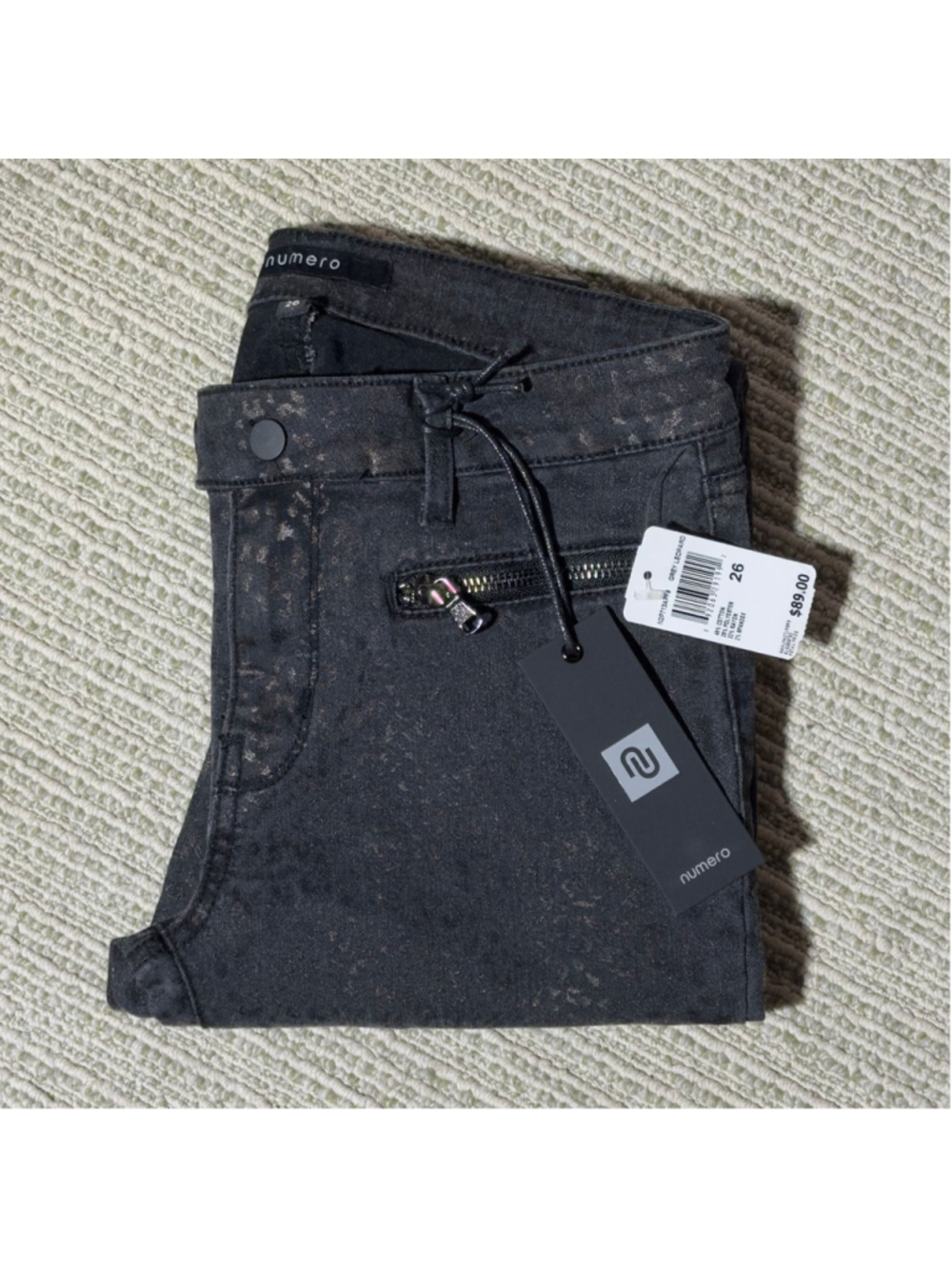Womens 26/4 NEW Numero Reeves Mid-Rise Skinny Jeans Leopard Print Cheetah NWT